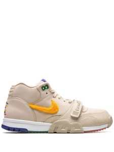 Nike baskets Air Trainer 1 'We Are Familia' - Tons neutres