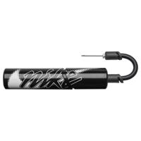 Nike Essential Ballenpomp 1