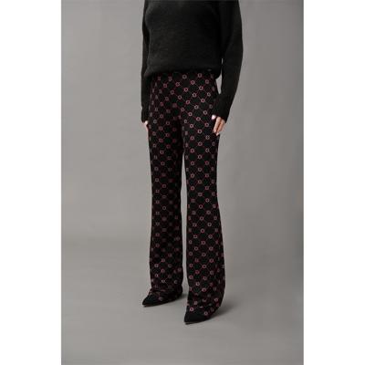 Broek flared