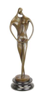 A MODERNIST BRONZE SCULPTURE OF A KISSING COUPLE