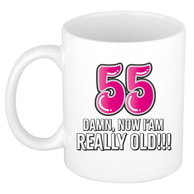 Verjaardag cadeau mok 55 jaar - nu ben ik echt oud! - roze - 300 ml - keramiek Verjaardag cadeau mok 55 jaar - nu ben ik echt oud! - roze - 300 ml - keramiek