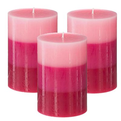 Geurkaarsen Nina - 3x stuks - Framboos - 45 branduren - 7 x 10 cm Geurkaarsen Nina - 3x stuks - Framboos - 45 branduren - 7 x 10 cm
