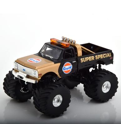 Chevrolet K-10 “Gulf Super Special” Monster Truck 1971 Black/Gold 1:43