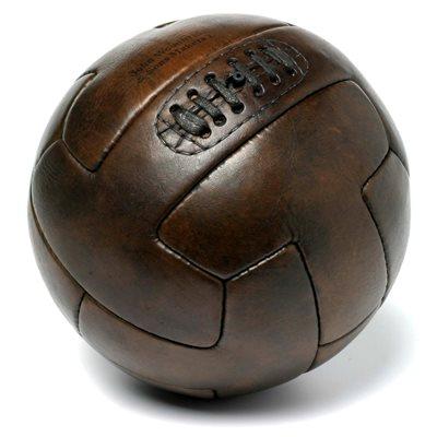 JW & Sons - Retro Voetbal 1940 - Bruin