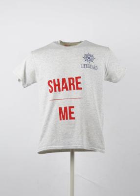 "Share Me" Light Gray T-Shirt in size M - BOAS Special Edition