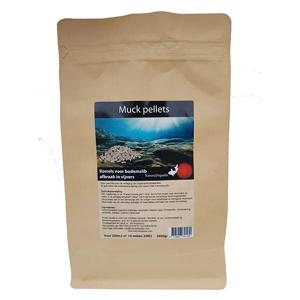 Natural Aquatic Muck Pellets 2kg - Heldere & Gezonde Vijver tot 200m², Verrijkt met Goede Bacteriën