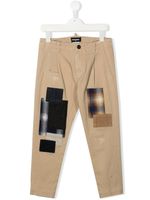 DSQUARED2 KIDS pantalon chino à détail de patch - Tons neutres