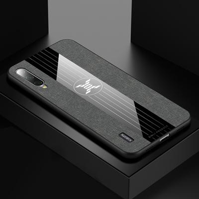 Voor Xiaomi mi CC9e XINLI stiksels doek textuur schokbestendig TPU beschermhoes (grijs)