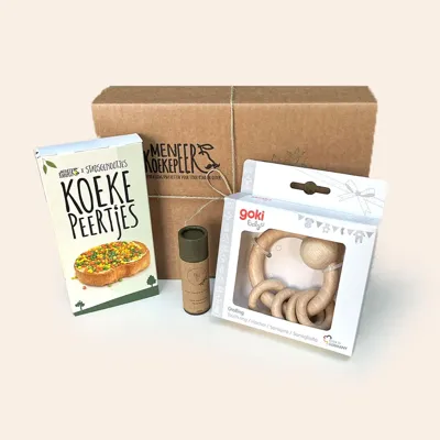 Cadeaupakket met houten bijtrammelaar, Shea butter zalf stick