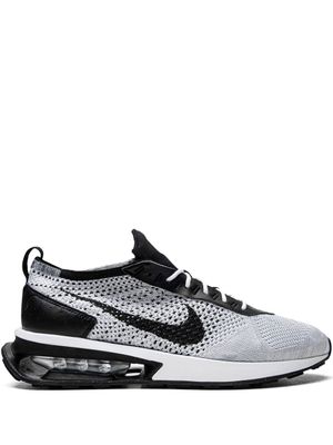 Nike baskets Air Max Flyknit Racer - Gris