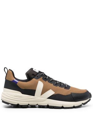 VEJA baskets Dekkan Alveomesh - Marron