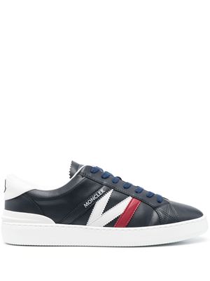 Moncler baskets à logo imprimé - Bleu
