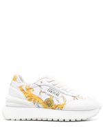 Versace Jeans Couture baskets à patch logo - Blanc