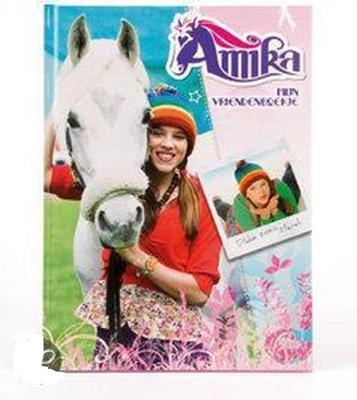 Studio 100 Amika vriendenboek laat je beste vriendjes hier in schrijven