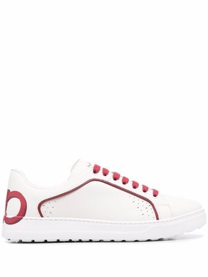 Ferragamo baskets Manhattan à imprimé Gancini - Blanc
