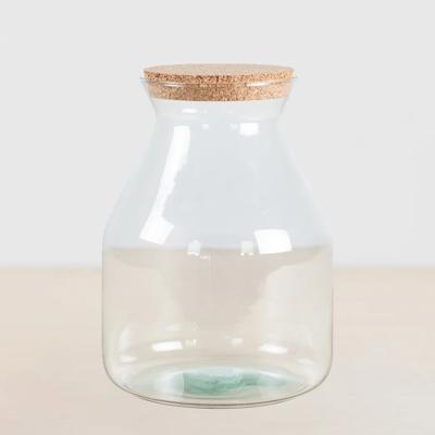Glazen pot met kurk