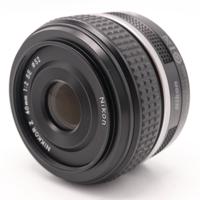 Nikon Z 40mm F/2.0 NIKKOR special edition occasion