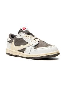 Jordan Kids x Travis Scott baskets Jordan 1 Low - Blanc