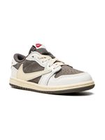 Jordan Kids x Travis Scott baskets Jordan 1 Low - Blanc - thumbnail