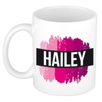 Naam cadeau mok / beker Hailey met roze verfstrepen 300 ml - thumbnail