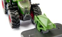 Siku Fendt 942 Vario met frontmaaier metaal/kunststof 1:50 groen maaidek en cabine verwijderbaar trekhaak - thumbnail