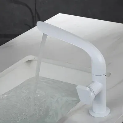 AquaLux Wastafelkraan - Draaibare Luxe Koud-Warm Kraan met Messing Behuizing