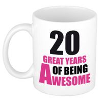 20 great years of being awesome cadeau mok / beker wit en roze