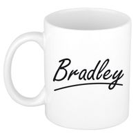 Naam cadeau mok / beker Bradley met sierlijke letters 300 ml   - - thumbnail