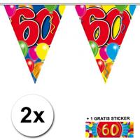Leeftijd versiering - 2x vlaggenlijnen 60 jaar - met gratis sticker - feestartikelen - verjaardag