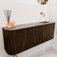 Toiletmeubel Mondiaz Joya Dlux | 111.6 cm | Meubelkleur Walnut | Faye wastafel Oza Wasbak Rechts | Zonder kraangat(en) Toiletmeubel Mondiaz Joya Dlux | 111.6 cm | Meubelkleur Walnut | Faye wastafel Oza Wasbak Rechts | Zonder kraangat(en)