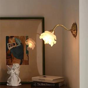 Vintage Koperen Bloemblad Glazen Wandlamp