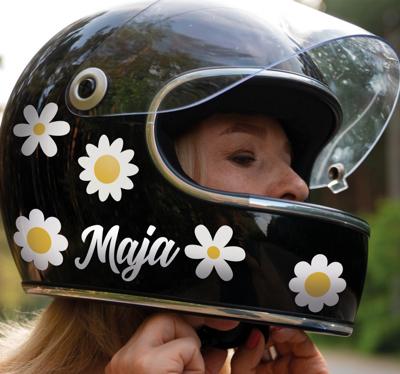 Eenvoudig bloemenontwerp met naam motor sticker