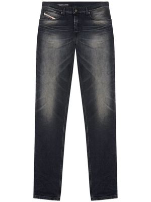 Diesel jean cigarette D-Finitive (2023) - Noir