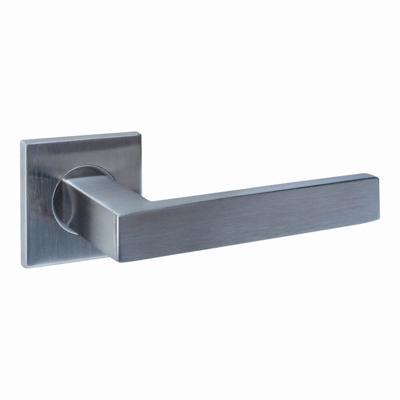 Intersteel DeurklinkQ 05 op vierkant rozet RVS - 1335.103502
