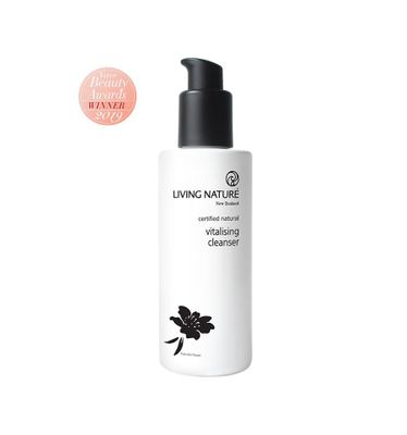Vitalising cleanser