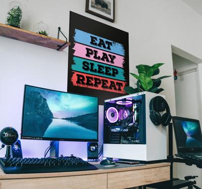 Game poster repeat
