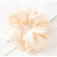 scrunchie champagne