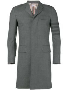 Thom Browne manteau à 4 bandes signature - Gris