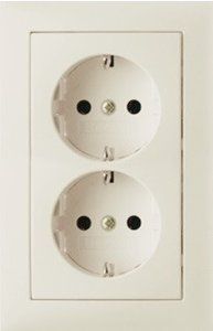 Berker S1 wandcontactdoos met randaarde 2-voudig "compact" voor UK40 en H150 creme glanzend