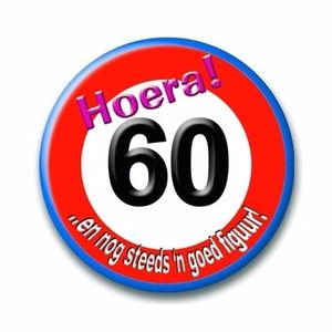 Button 60 jaar verkeersbord