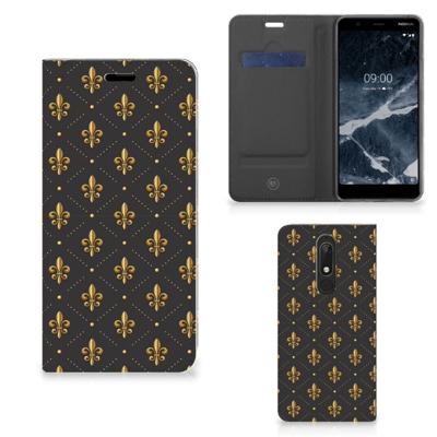 Nokia 5.1 (2018) | Hoesje met Magneet | Franse Lelie