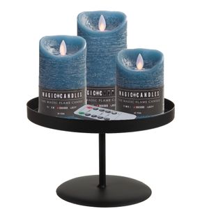 LED kaarsen/stompkaarsen - 3x st - jeans blauw - met zwart rond kaarsenbord 22 cm