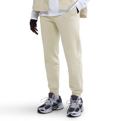 Nike Sportswear Club Fleece Joggingbroek Lichtbeige Wit
