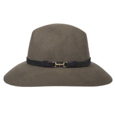 Serena crushable olive