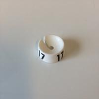 MB wit/zwart 17 voor op kledinghanger