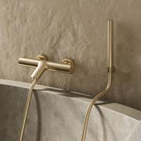 Badkraan SaniClear Brass | Opbouw | Thermostaatkraan | Incl.Handdoucheset | 2-weg | 2-knops | Rond | Geborsteld messing - mat goud