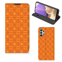 Samsung Galaxy A32 5G Hoesje met Magneet Batik Oranje