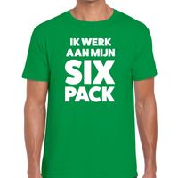 Ik werk aan mijn SIX Pack tekst t-shirt groen heren - thumbnail