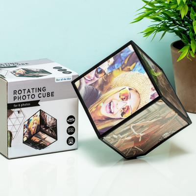 Draaiende fotokubus