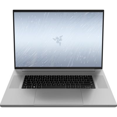 Blade 18 (RZ09-0484TEM3-R3E1) Gaming laptop
